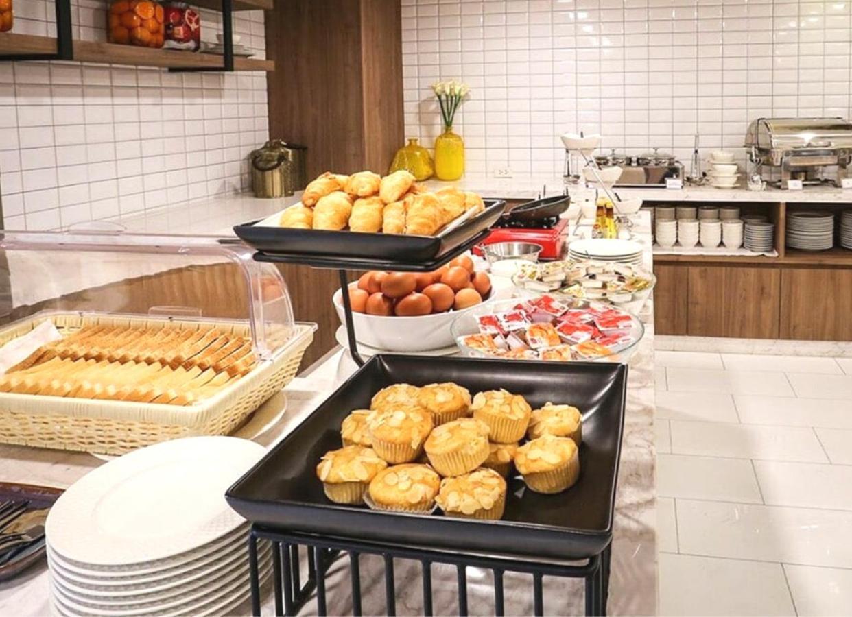 Sann Hotel Csiangraj Kültér fotó