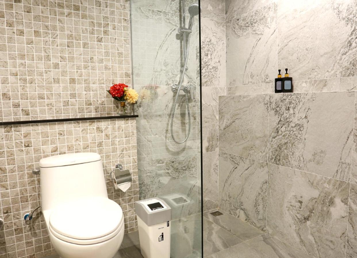 Sann Hotel Csiangraj Kültér fotó